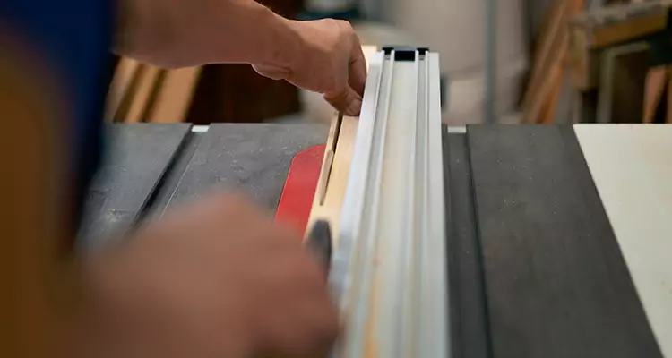 Bifold Door Seal Repair in University, FL