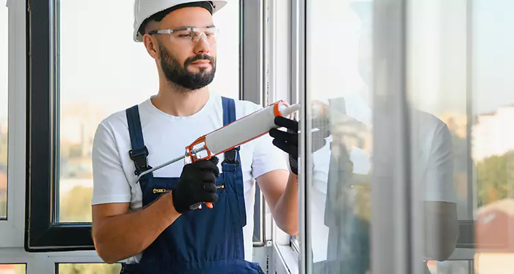 Window Frame Repair in University, FL