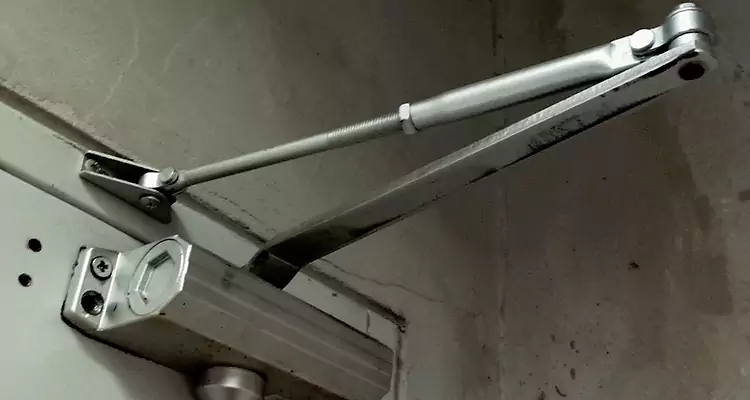 Door Closer Oil Leak Repair in University, FL