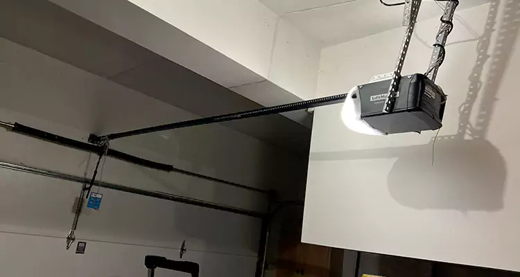 Linear Garage Door Opener Repair in University, FL