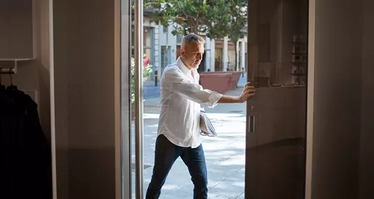 Reliable Pella Patio Door Repair Services for Opening Issues in University, FL