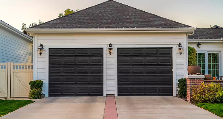 Residential Local Garage Door Repair in University, FL