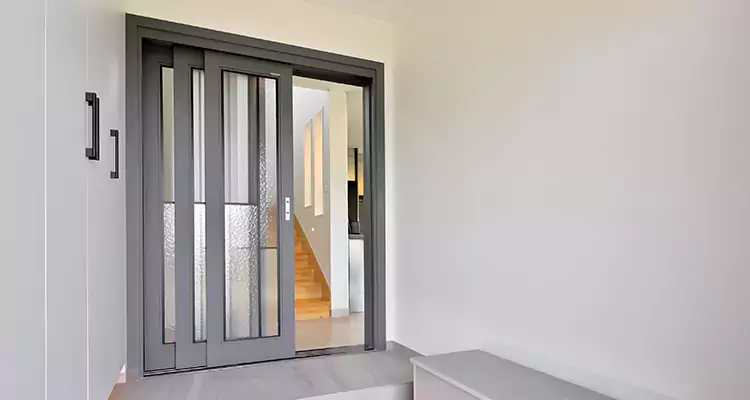 Commercial Sliding Door Contractor in University, FL